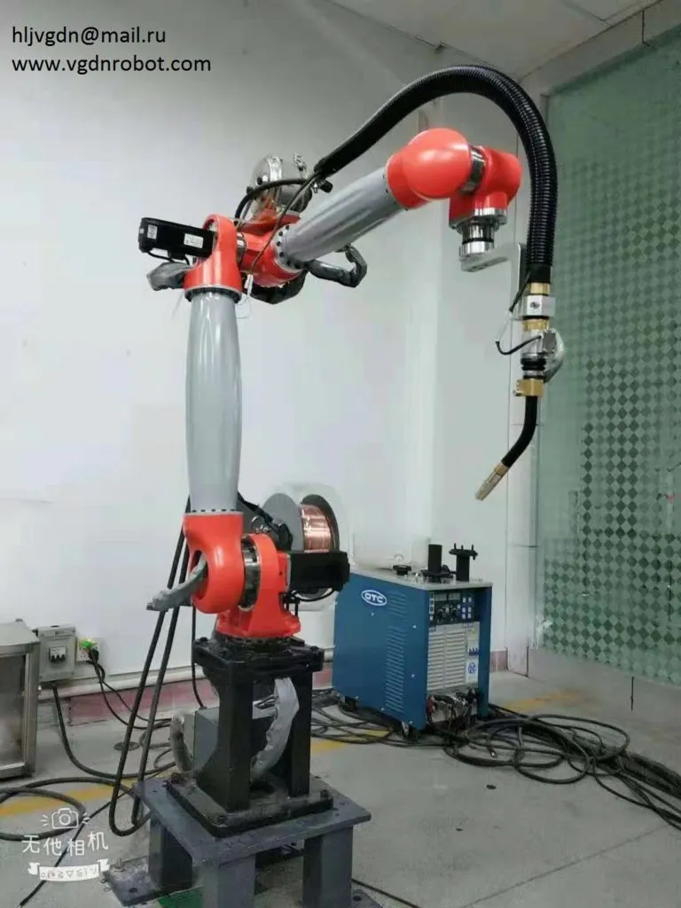 промышленные роботы манипуляторы в Китае 5